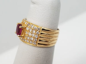 Elegant 18k Yellow Gold Natural Ruby Diamond Custom Ring