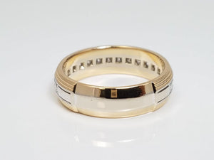 Sophisticated 14k Two Tone Gold Natural Diamond Wedding Band Ring