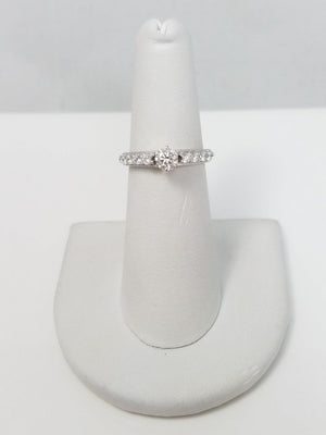 Elegant 14k White Gold Natural Diamond Engagement Ring