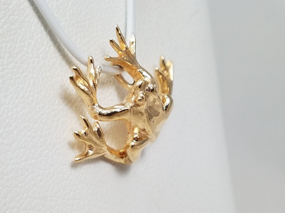 Wild Solid 14k Yellow Gold Frog Pendant