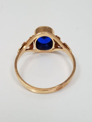 Ornate Vintage 14k Yellow Gold Synthetic Gemstone Ring