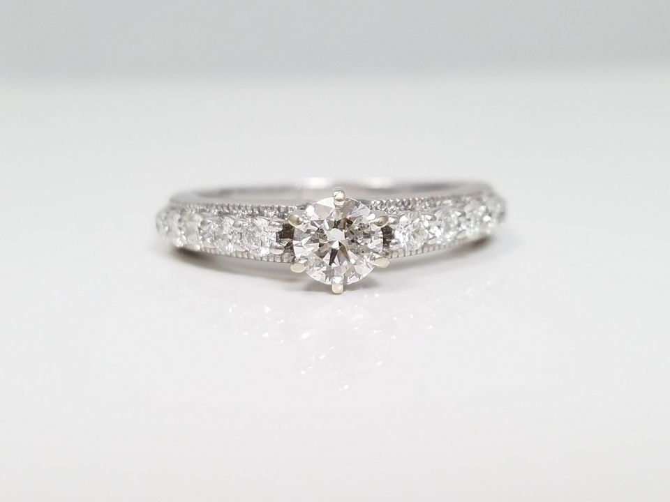 Elegant 14k White Gold Natural Diamond Engagement Ring