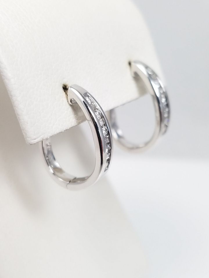 Radiant 10k White Gold Natural Diamond Hoop Dangle Earrings