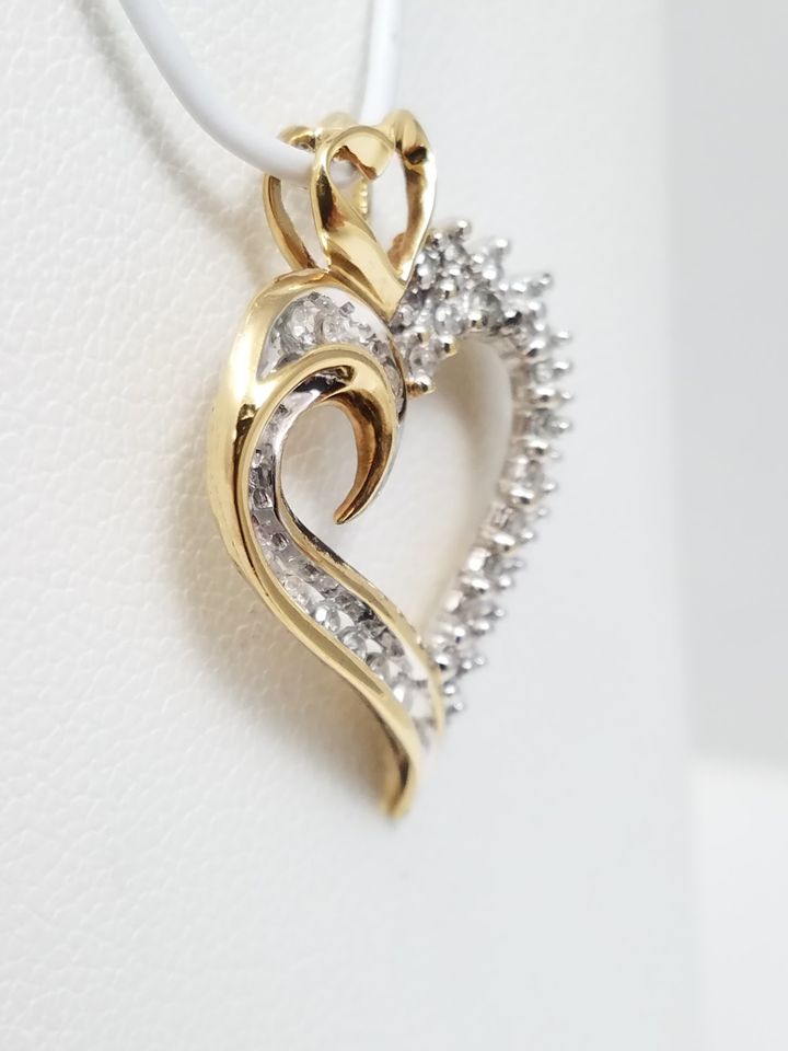 Cute 10k Yellow Gold Natural Diamond Double Heart Pendant