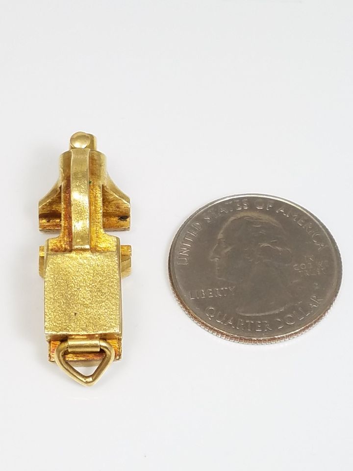 Large Solid 18k Yellow Gold Functioning Vice Pendant