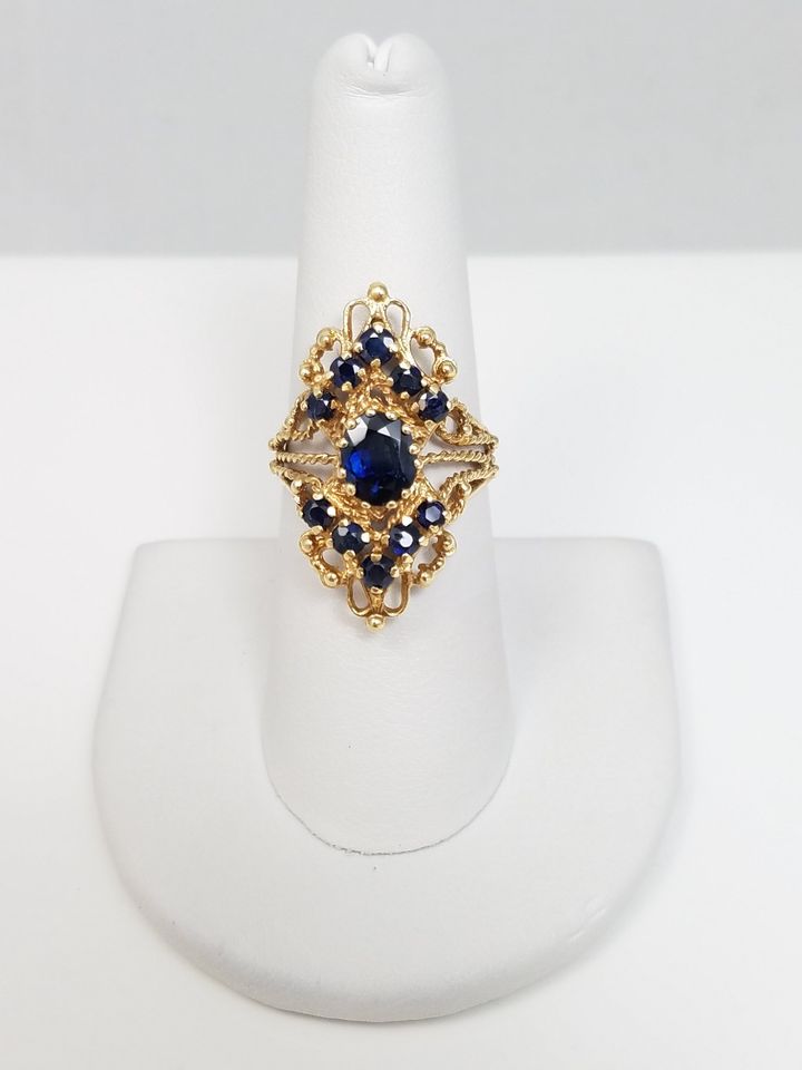 Ornate Vintage 14k Yellow Gold Natural Sapphire Custom Ring