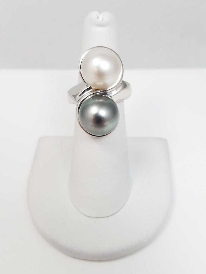 Big Showy Tahitian Pearl Platinum Ring