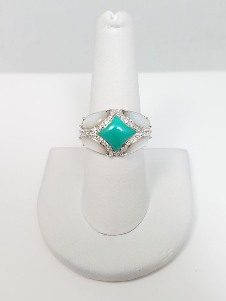 Luxurious 14k White Gold Natural Turquoise Mother Of Pearl Natural Diamond Custom Ring