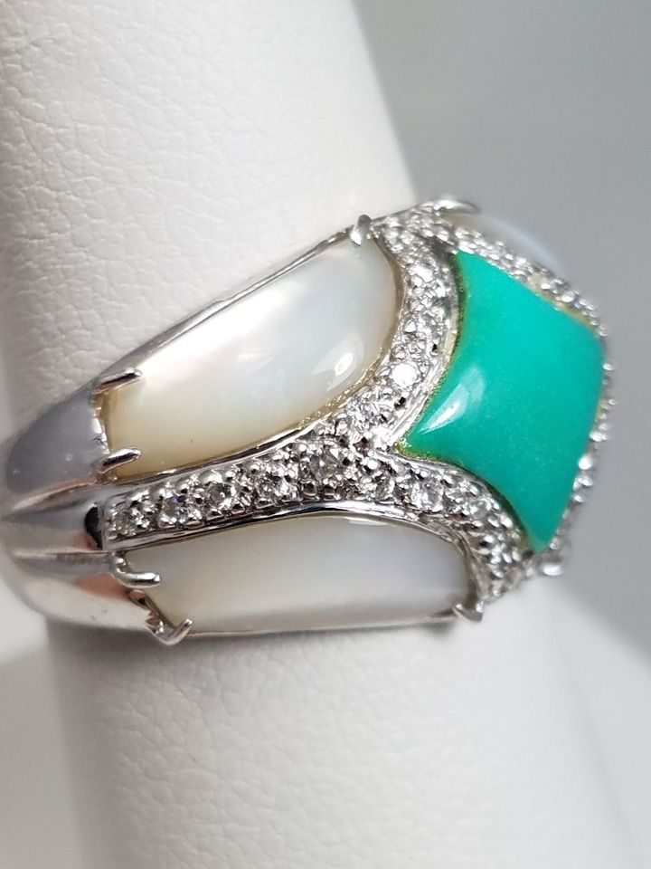 Luxurious 14k White Gold Natural Turquoise Mother Of Pearl Natural Diamond Custom Ring