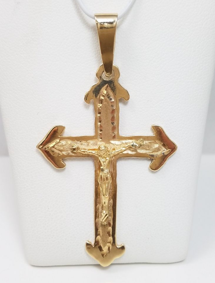 Mighty 10k Yellow Gold Crucifix Pendant