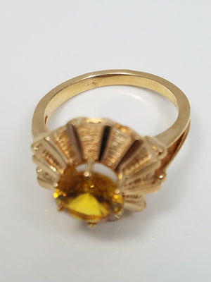 Vintage 10k Yellow Gold Synthetic Gemstone Ring