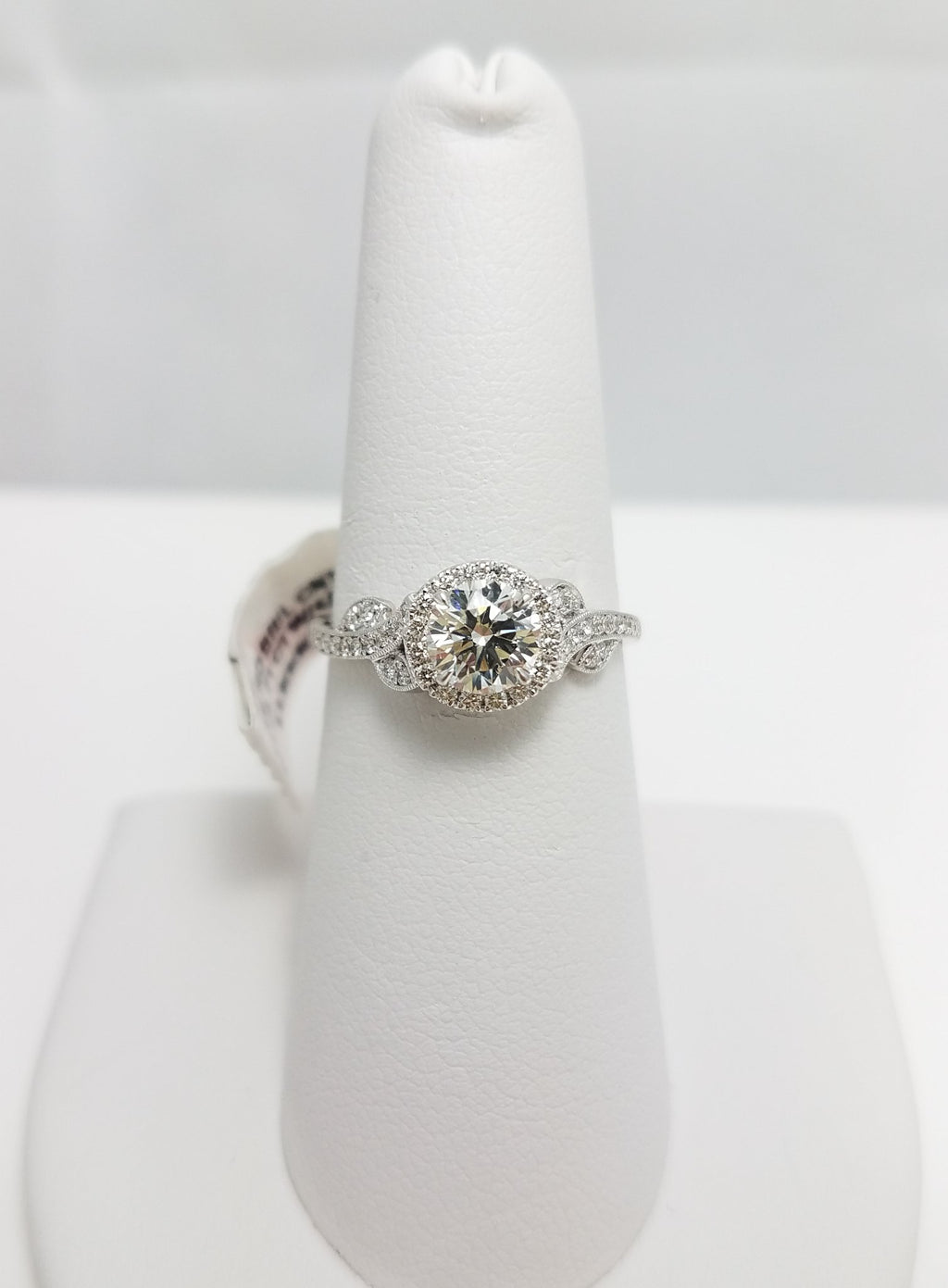 New! .71ct VS G Natural Diamond 18k Gold Engagement Ring