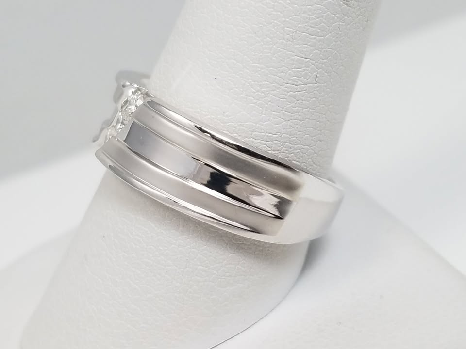 Men's 14k White Gold Natural Diamond Wedding Band