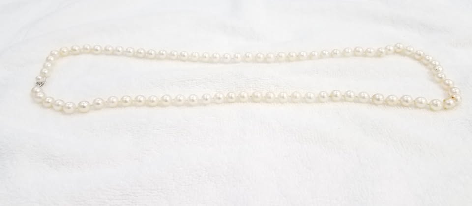 Vintage 30" 10k White Gold Natural Cultured Akoya Pearl Strand To Restring