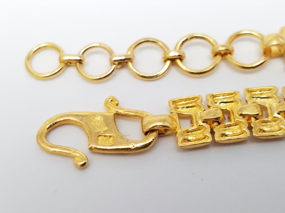 Sexy 7.25"- 8.25" Adjustable 22k Yellow Gold Fancy Link Bracelet