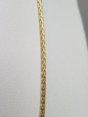 Sleek 14k Yellow Gold Solid Round Wheat 18" Chain