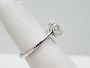 Exquisite Platinum GIA Certified 1.51ct Oval Natural Diamond Engagement Ring