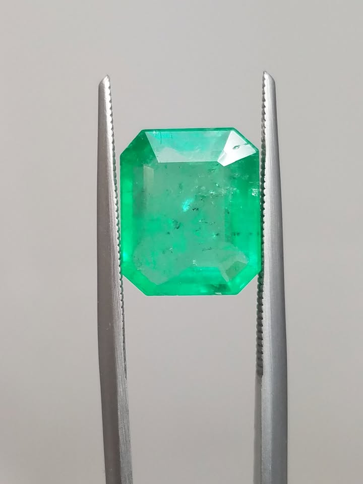 GIA Certified 2.98ct Natural Emerald