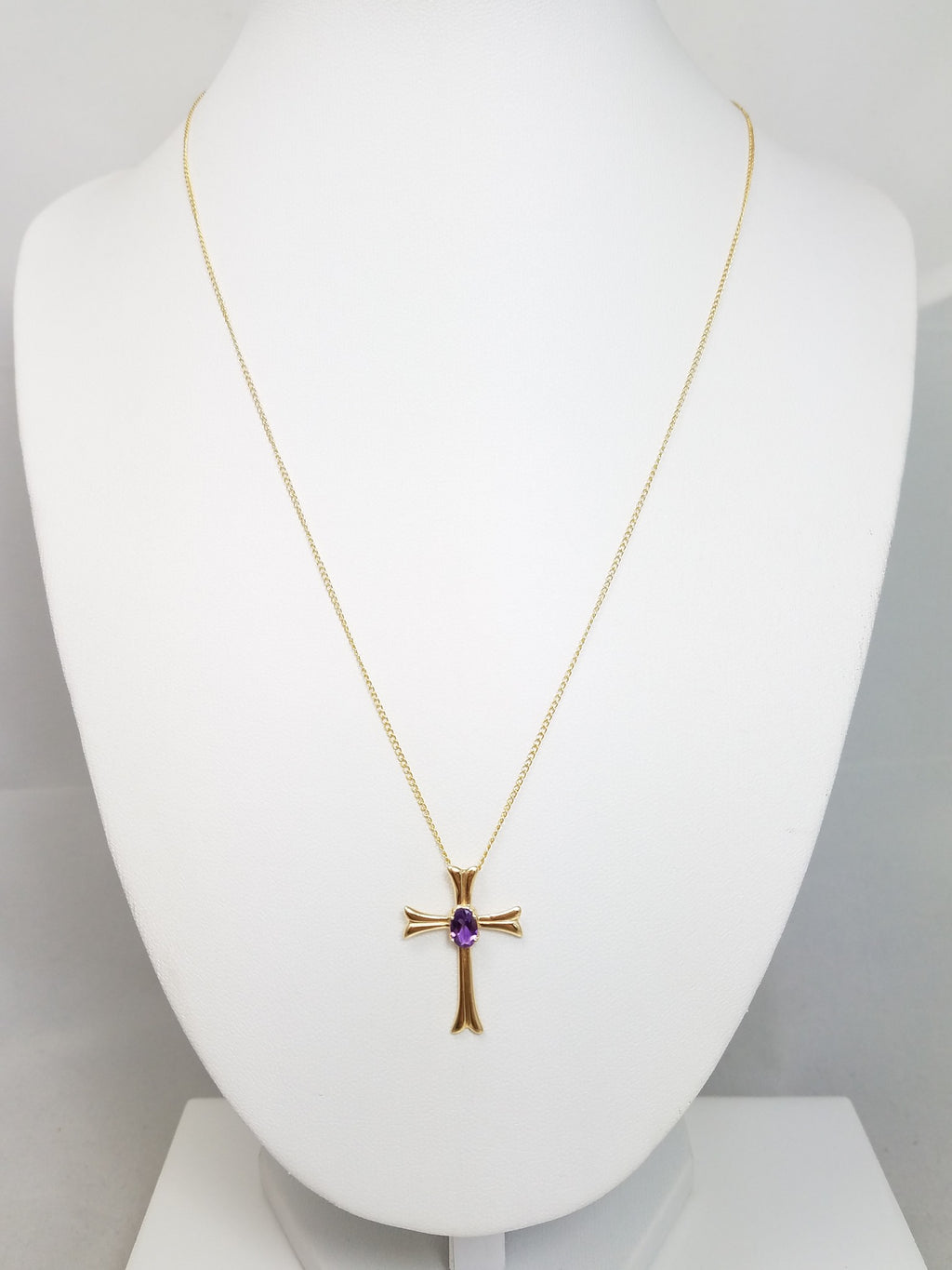 Sophisticated 18" 14k Yellow Gold Natural Amethyst Cross Pendant Necklace