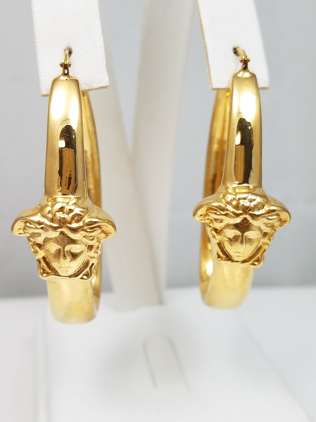 Mesmerizing 3-D Medusa 18k Yellow Gold Hollow Hoop Earrings