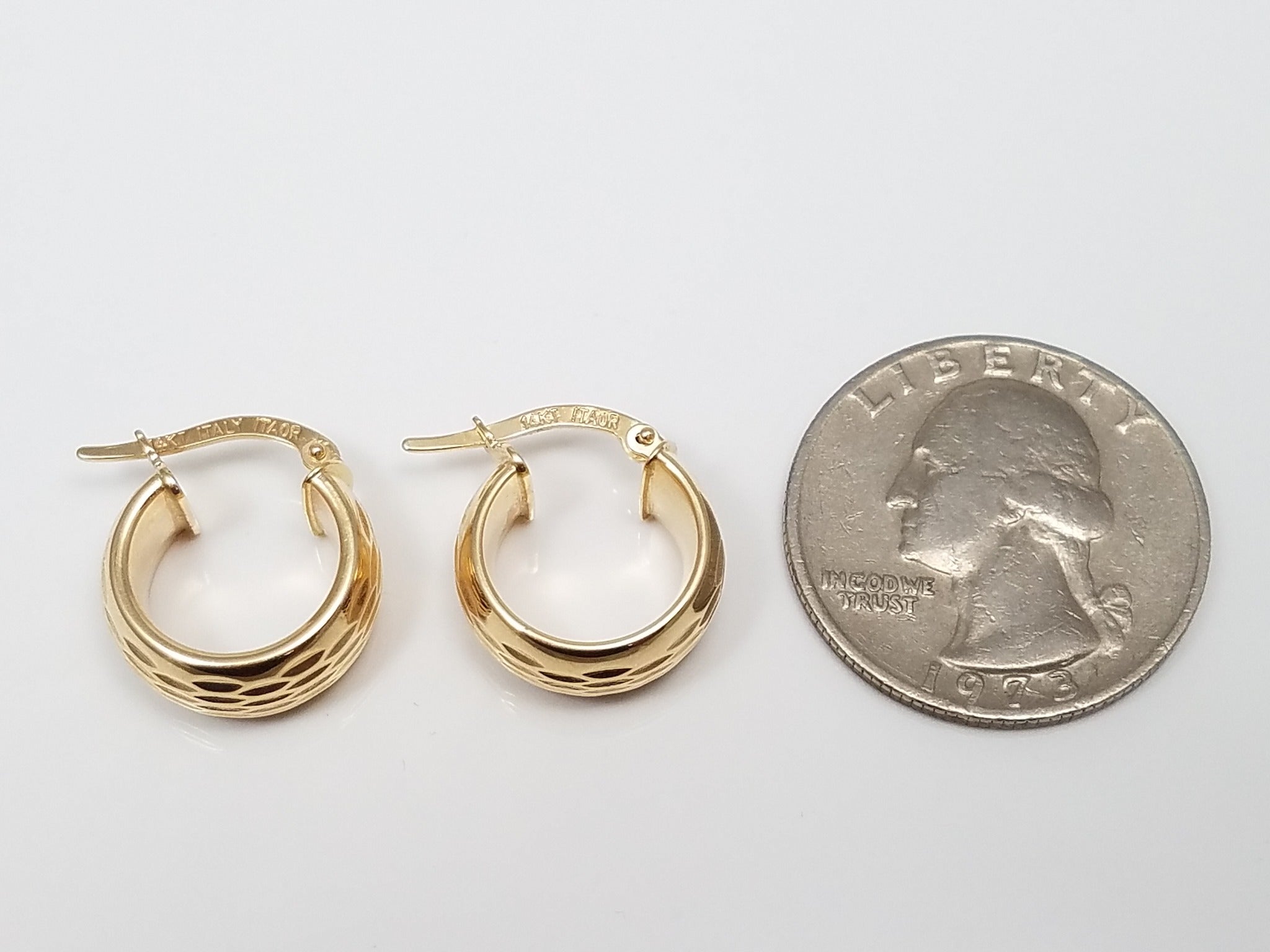 14k Yellow Gold Textured Hoop Earrings