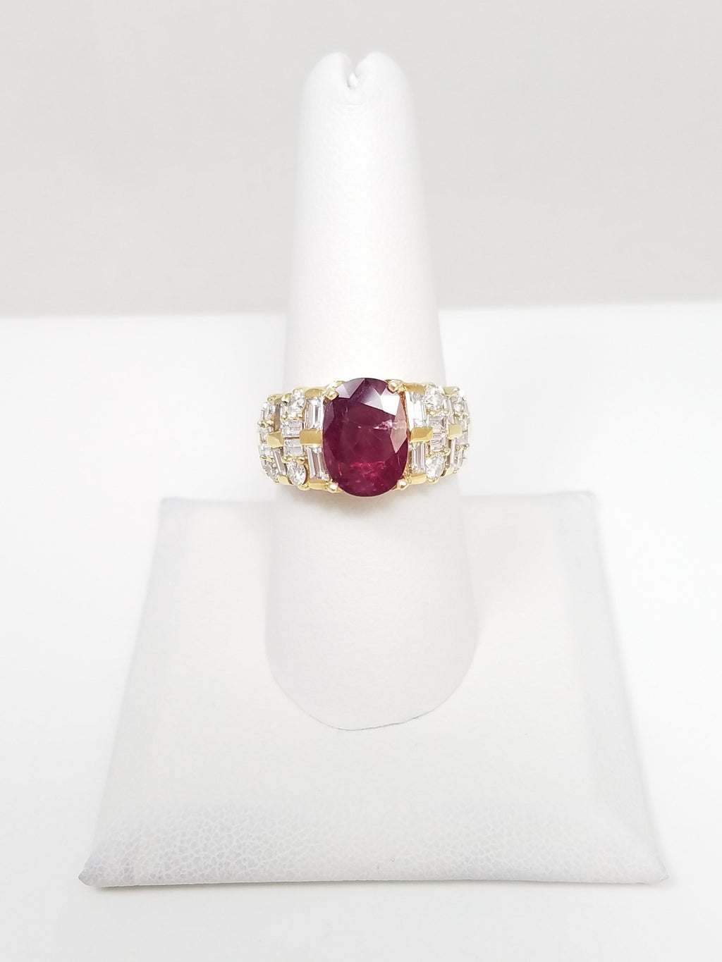 Extravagant 14k Yellow Gold Natural Ruby Diamond Custom Ring