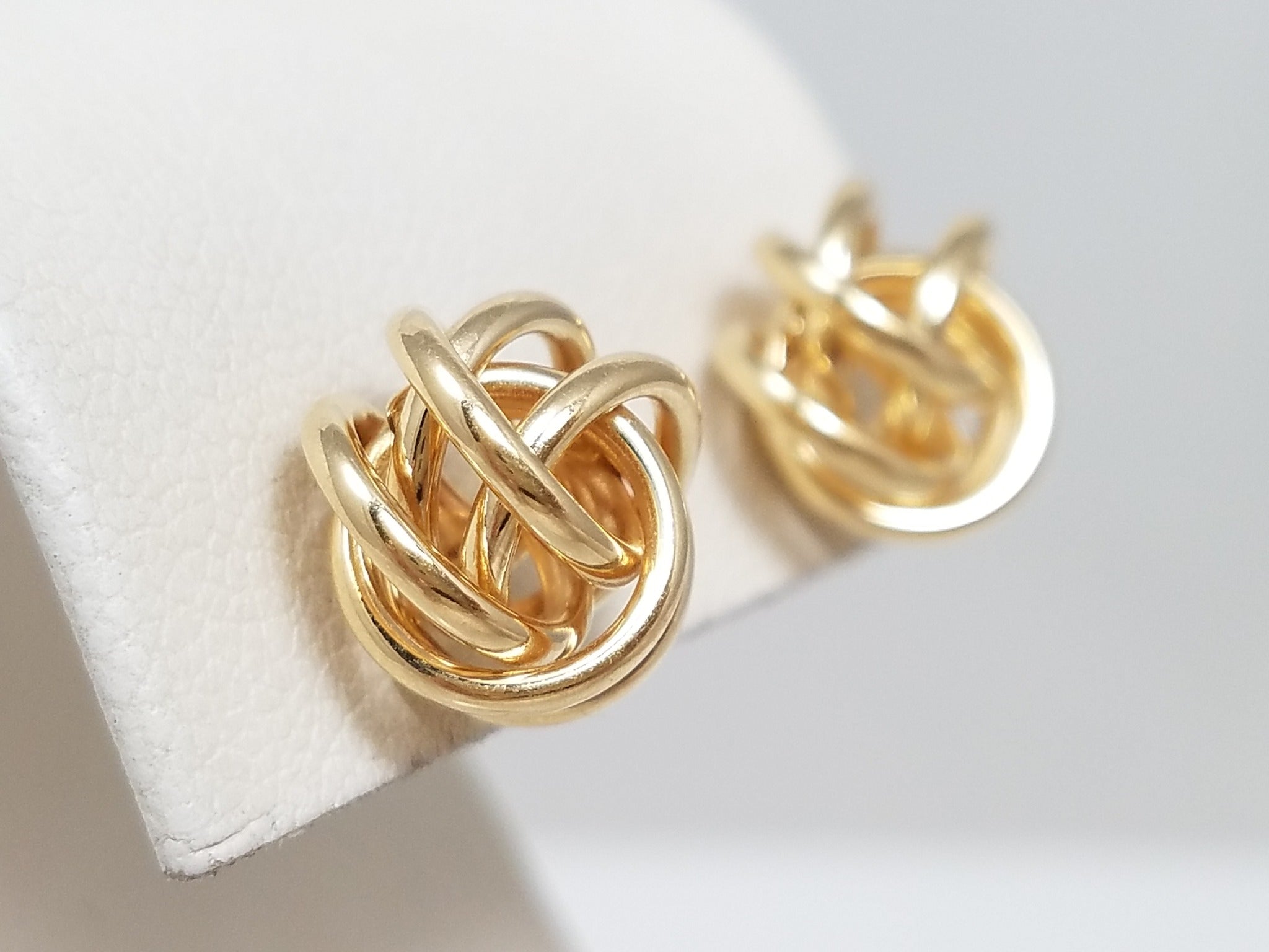 14k Yellow Gold Love Knot Earrings