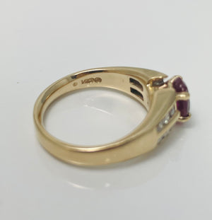 Posh 1.25ctw Synthetic Ruby Natural Diamond 14k Gold Ring