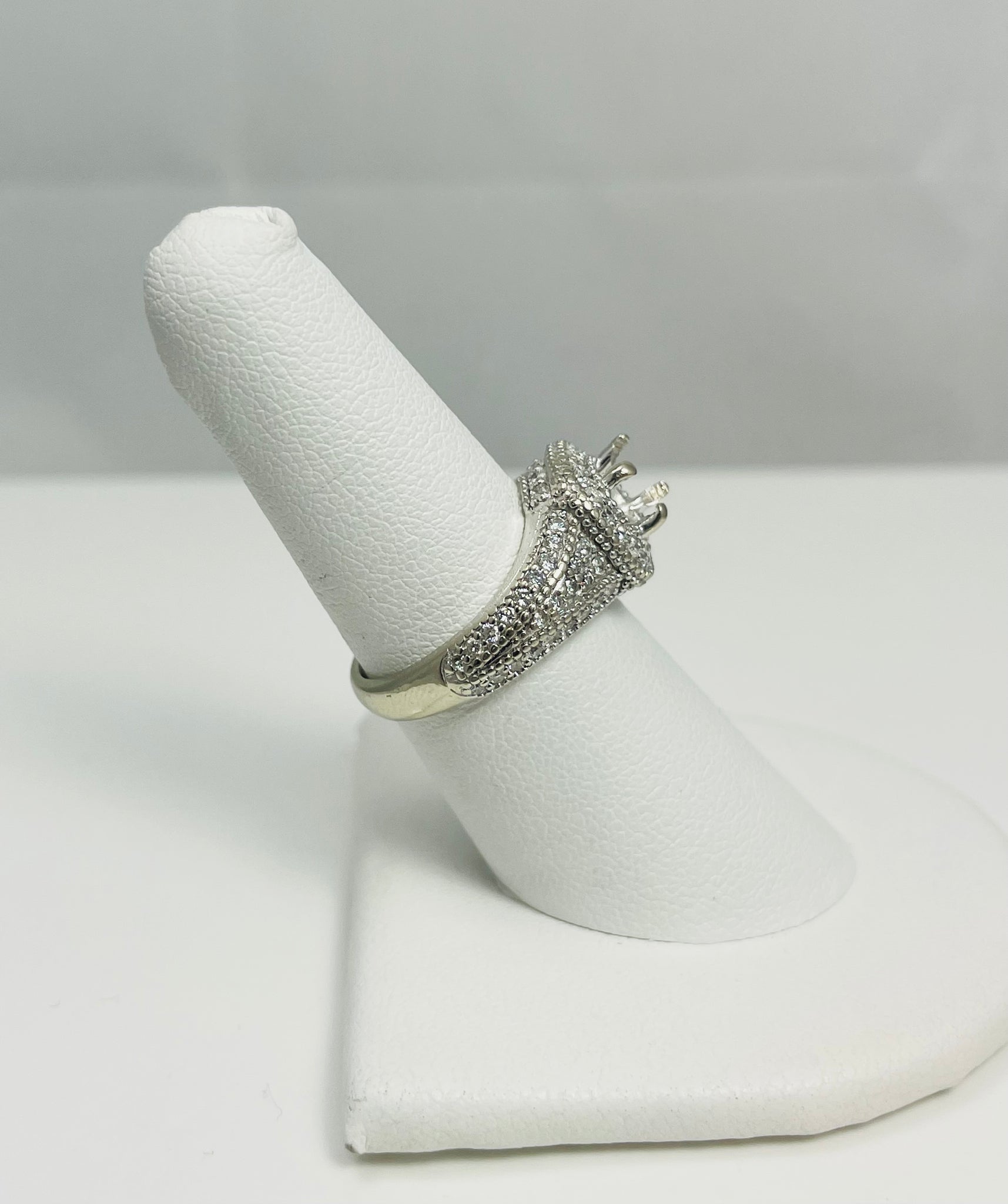 Stunning Natural Diamond 14k White Gold Engagement Ring Mount