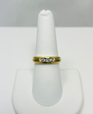 18k Yellow Gold Natural Diamond Wedding Anniversary Ring Band