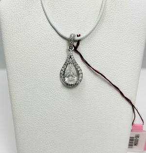 New! 18k White Gold Natural Diamond Pendant