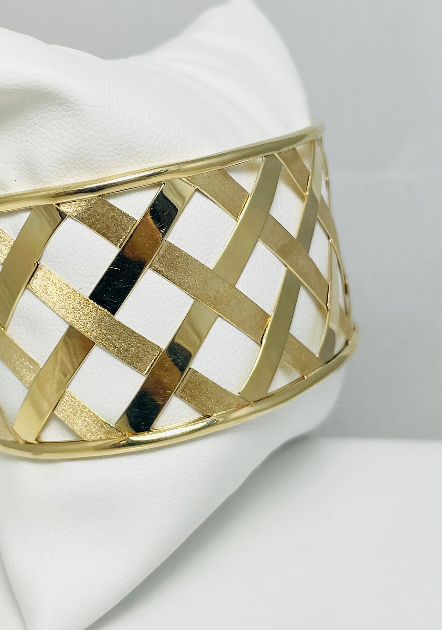 Elegant 14k Yellow Gold Wide Cuff Bracelet Italy