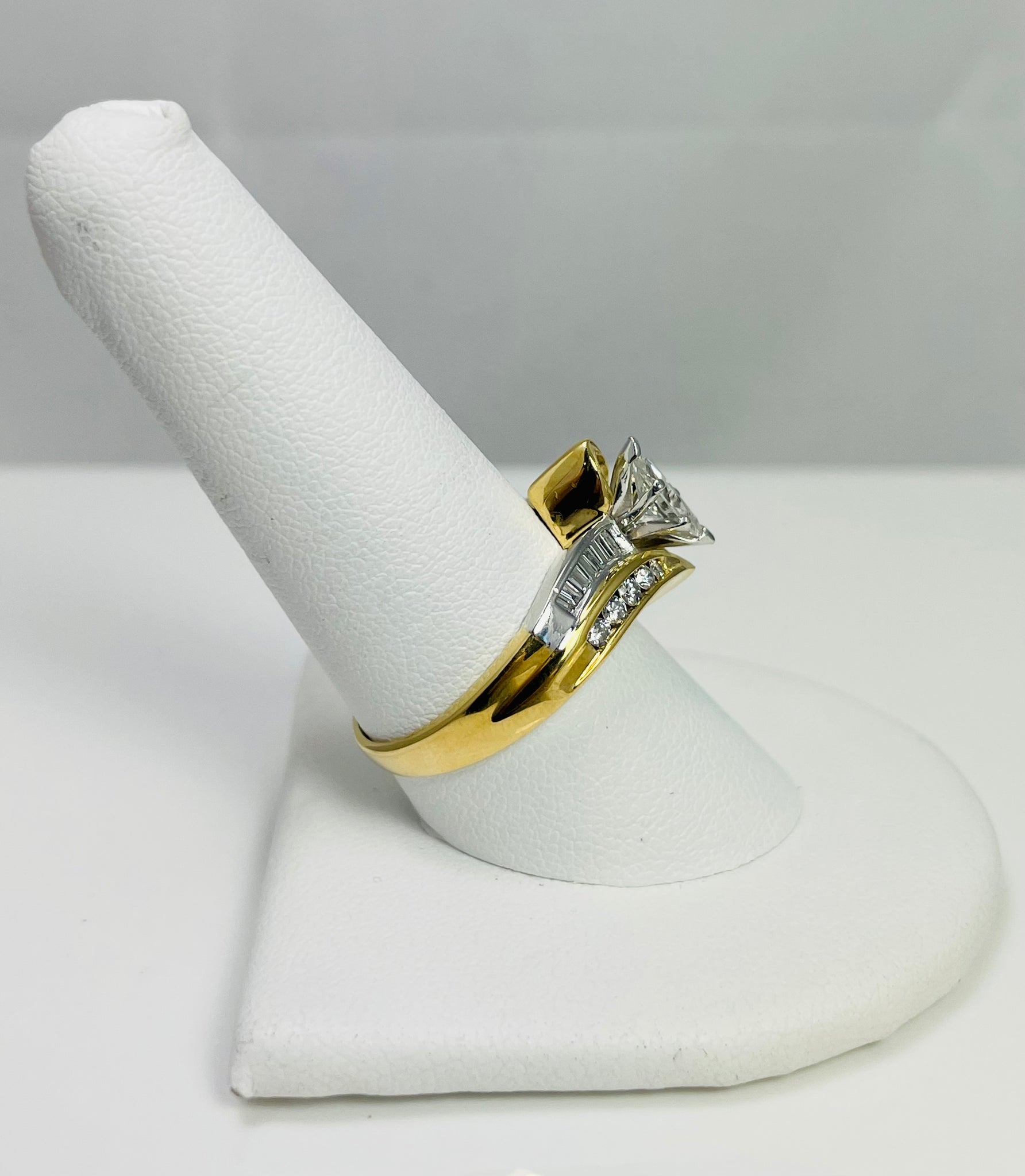 Natural Diamond Platinum 18k Gold Engagement Ring