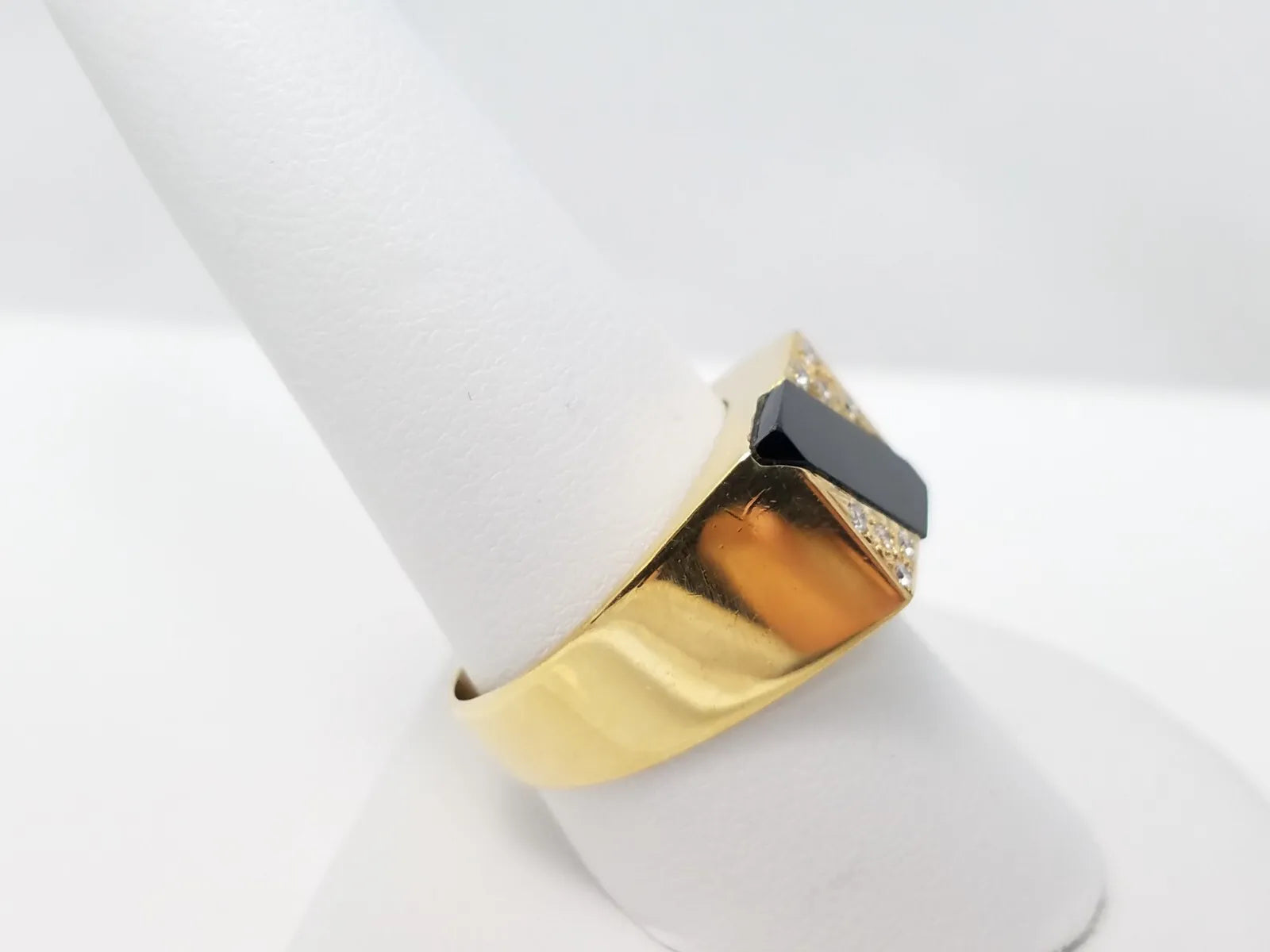 Men's Solid 18k Yellow Gold Natural Diamond Onyx Ring