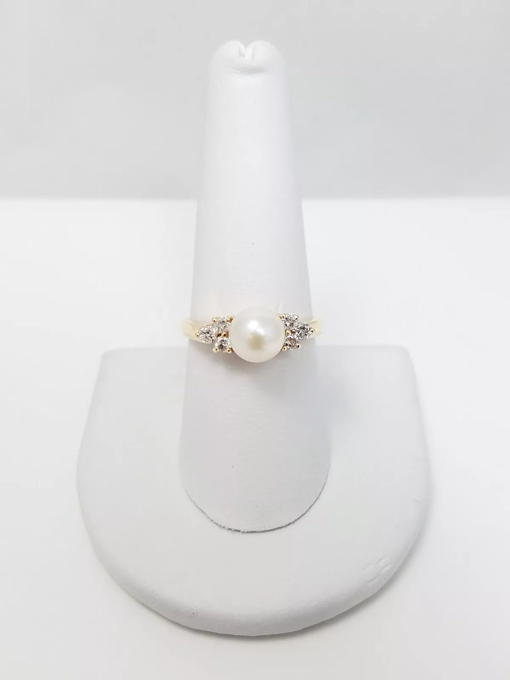 14k Yellow Gold 7.5mm Cultured Pearl Natural Diamond Ring