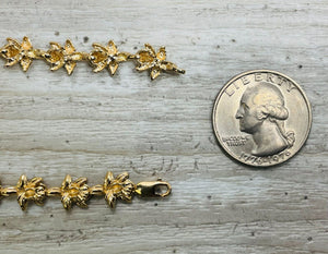 6.75" 14k Yellow Gold Floral Link Bracelet