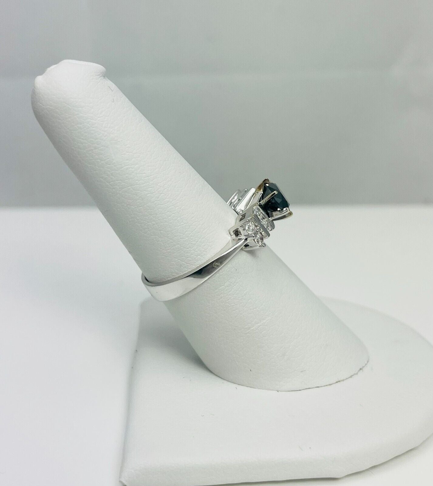 New! 1.50ctw Black White Diamond 18k White Gold Engagement Ring