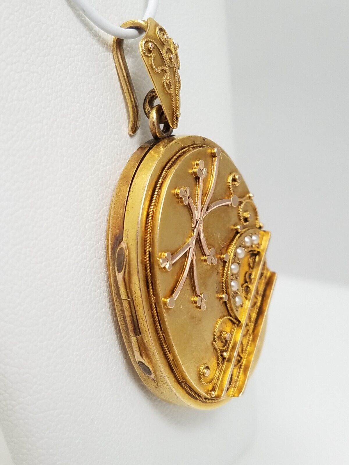 Large Victorian 18k Gold Locket Pendant