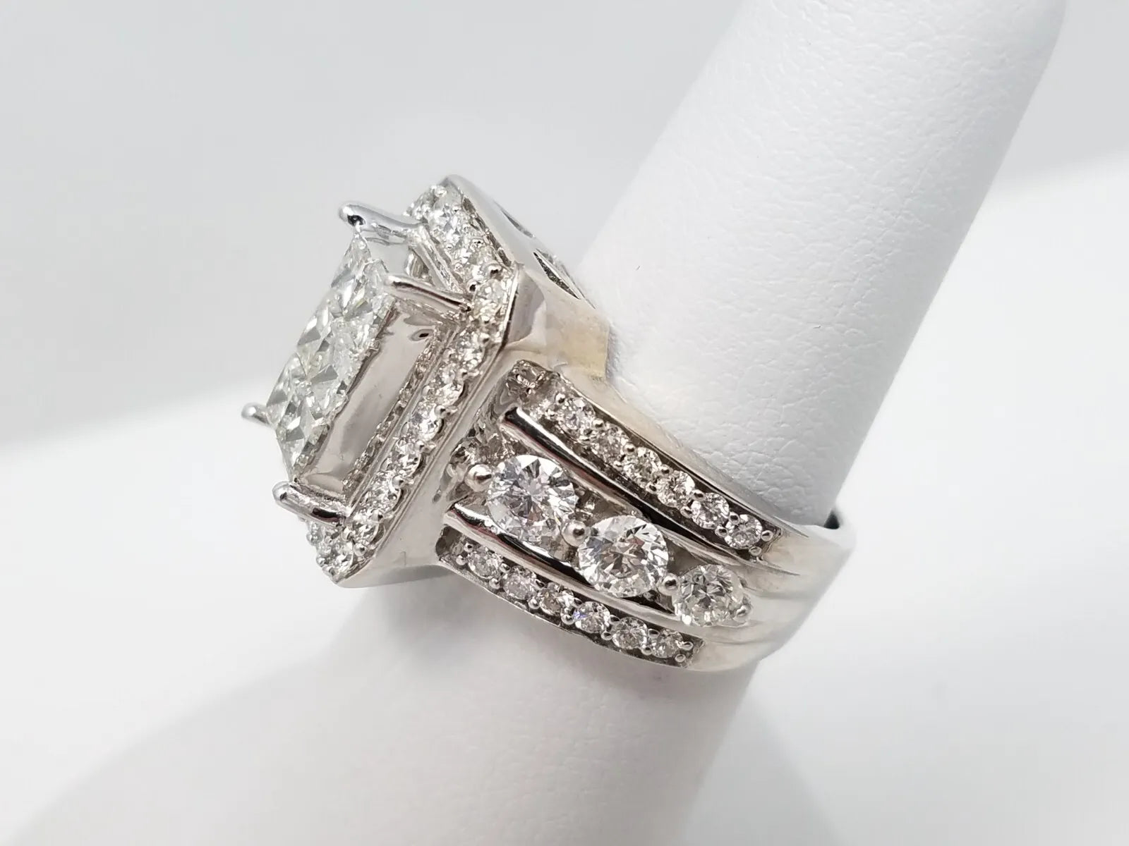 2ctw Natural Diamond 14k White Gold Engagement Ring