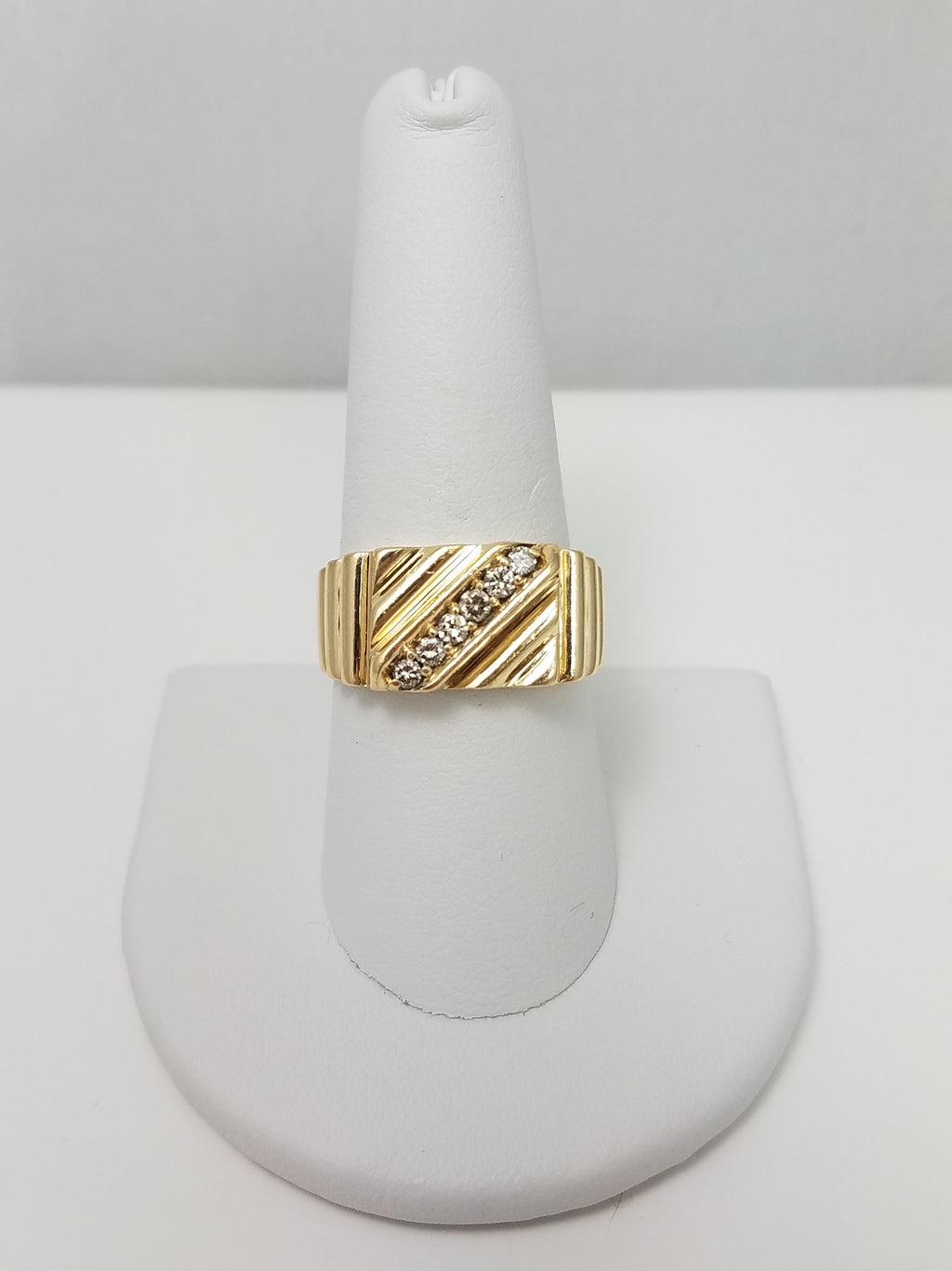 Cool Geometric 14k Yellow Gold Natural Diamond Ring