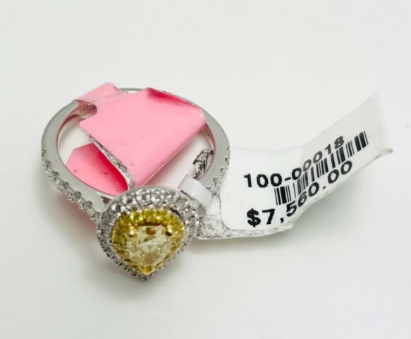 New! Natural Diamond 18k White Gold Engagement Ring