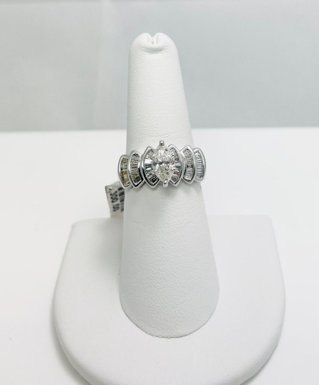 New! 1.25ctw Natural Diamond 14k White Gold Engagement Ring